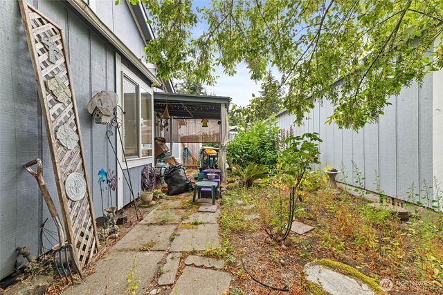 818 Berne Lane SE, Olympia, WA 98513