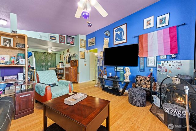 818 Berne Lane SE, Olympia, WA 98513