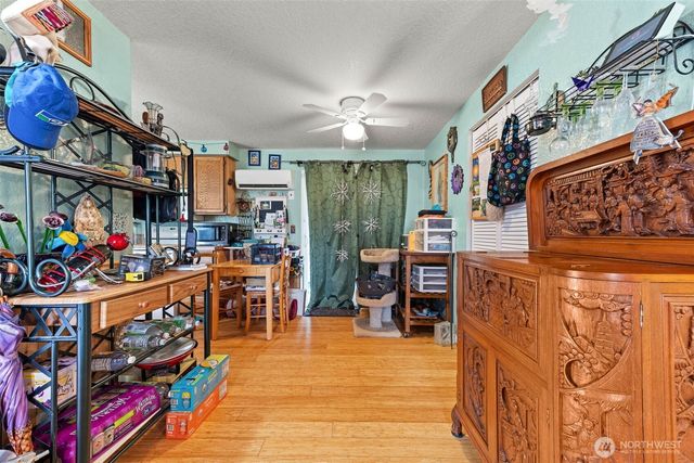 818 Berne Lane SE, Olympia, WA 98513