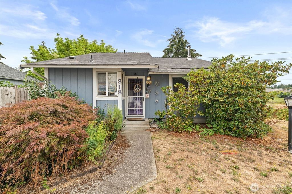 818 Berne Lane SE, Olympia, WA 98513