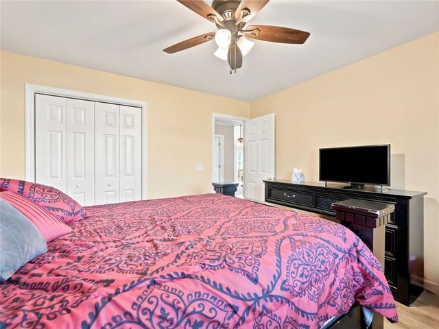 128 Brookstone Drive SW, Calhoun, GA 30701