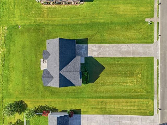 128 Brookstone Drive SW, Calhoun, GA 30701