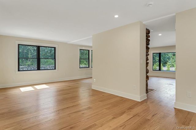 676 Hardscrabble Road, Chappaqua, NY 10514