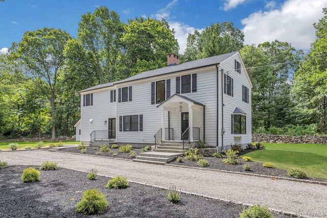 676 Hardscrabble Road, Chappaqua, NY 10514