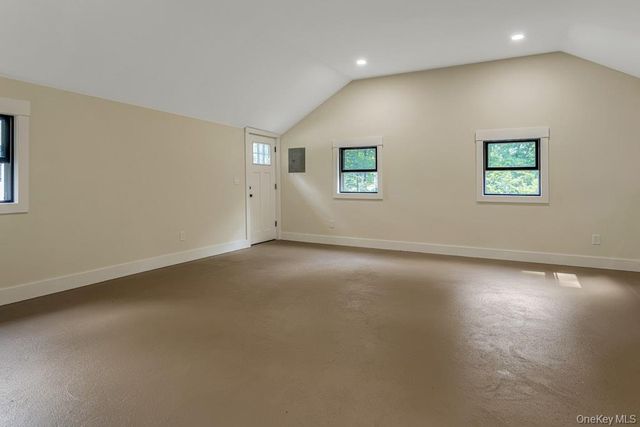 676 Hardscrabble Road, Chappaqua, NY 10514
