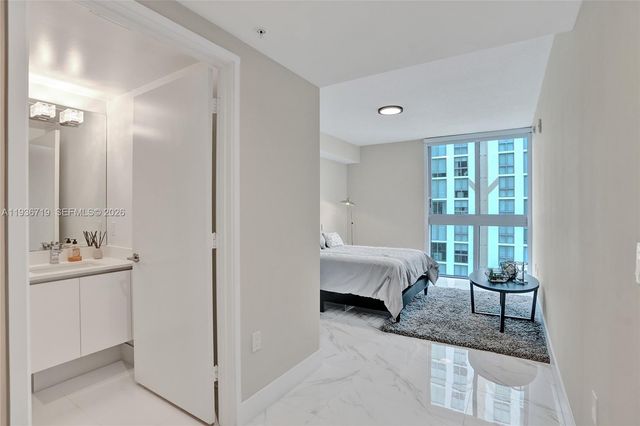 300 Sunny Isles Blvd 4-1407, Sunny Isles Beach, FL 33160