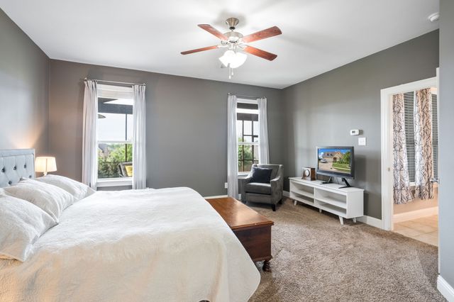 560 Winnetka Drive, Oak Point, TX 75068