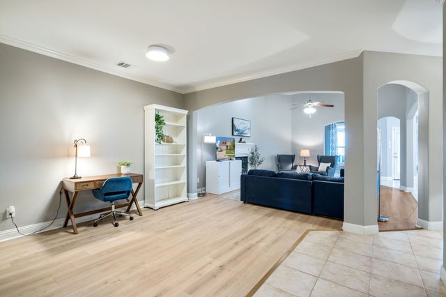 560 Winnetka Drive, Oak Point, TX 75068