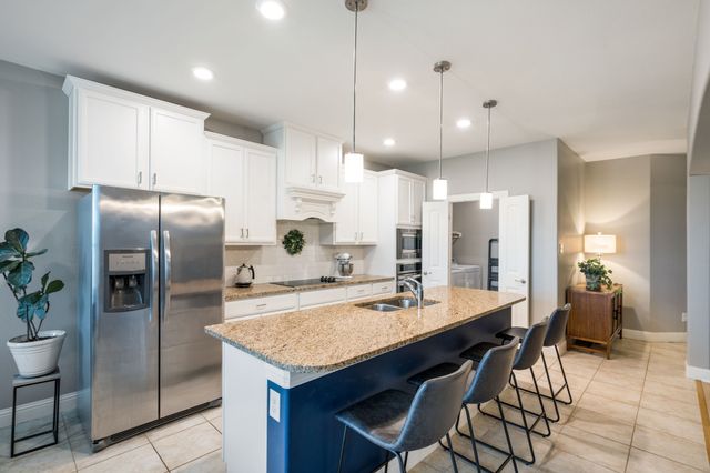 560 Winnetka Drive, Oak Point, TX 75068
