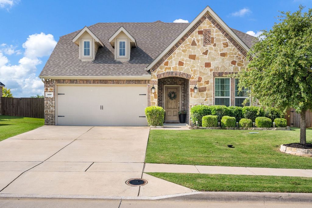 560 Winnetka Drive, Oak Point, TX 75068