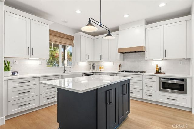 36610 Silk Oak Terrace Place, Murrieta, CA 92562