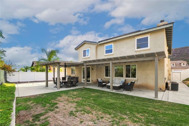 36610 Silk Oak Terrace Place, Murrieta, CA 92562