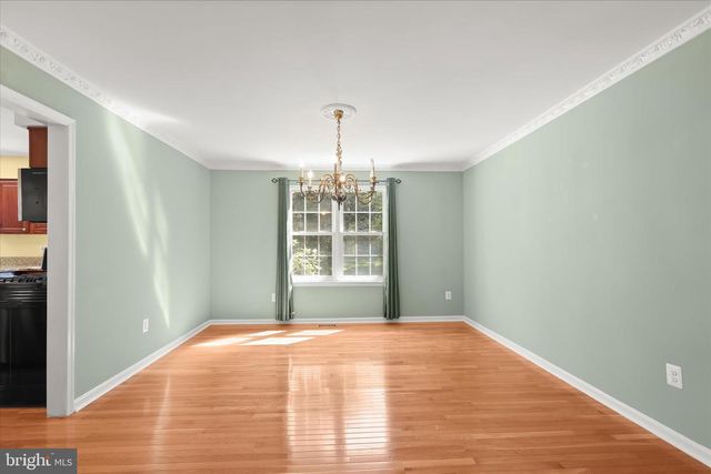17 WOONSOCKETT CT, Silver Spring, MD 20905