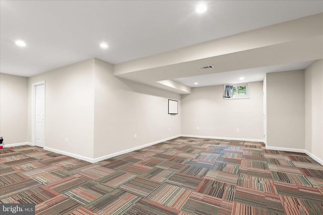 17 WOONSOCKETT CT, Silver Spring, MD 20905