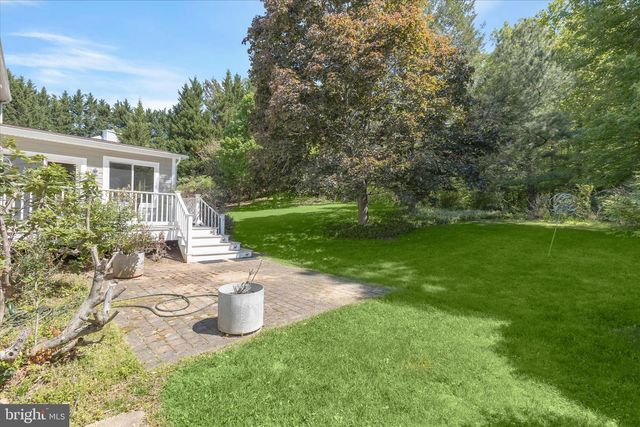 17 WOONSOCKETT CT, Silver Spring, MD 20905