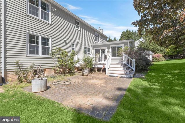 17 WOONSOCKETT CT, Silver Spring, MD 20905