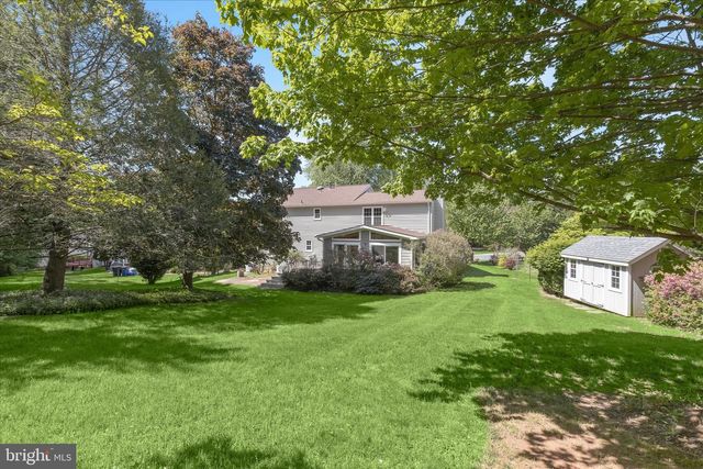17 WOONSOCKETT CT, Silver Spring, MD 20905