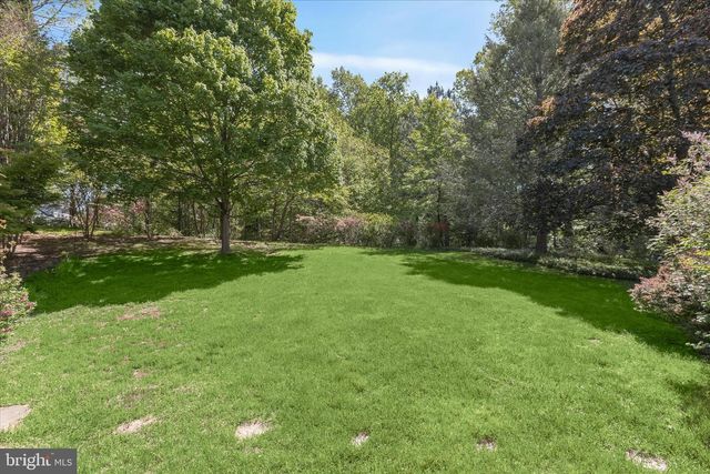 17 WOONSOCKETT CT, Silver Spring, MD 20905