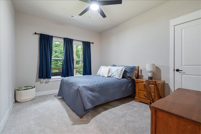 13 Pickering Drive, Bella Vista, AR 72714