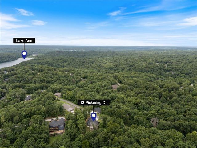 13 Pickering Drive, Bella Vista, AR 72714