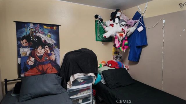 9534 Hickory, Los Angeles, CA 90002