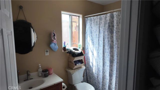 9534 Hickory, Los Angeles, CA 90002