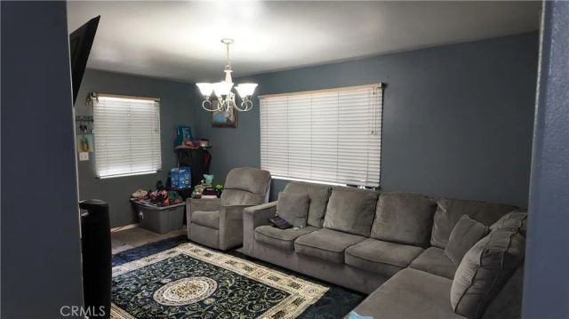9534 Hickory, Los Angeles, CA 90002