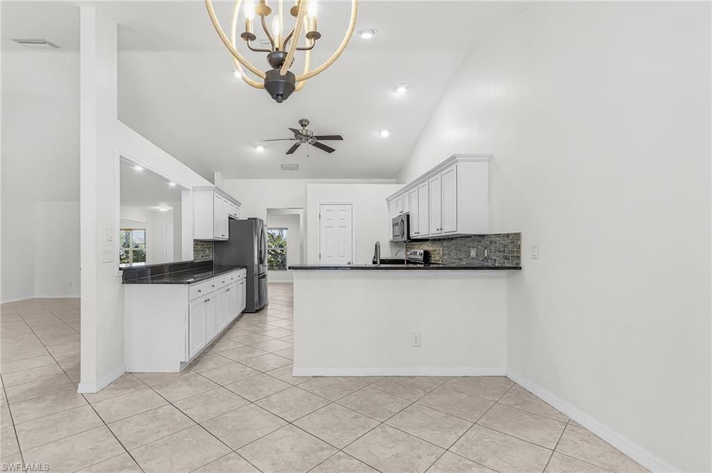 Image 11 of property listing at 3310 NW 5th TER, Cape Coral, FL 33993