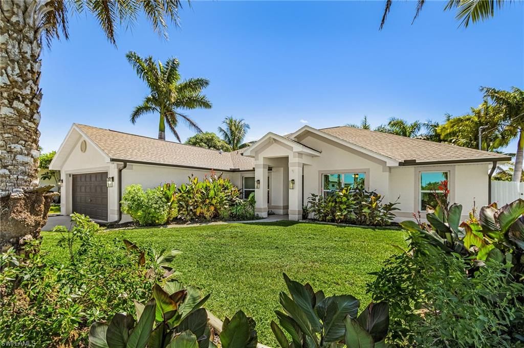 Image 2 of property listing at 3310 NW 5th TER, Cape Coral, FL 33993