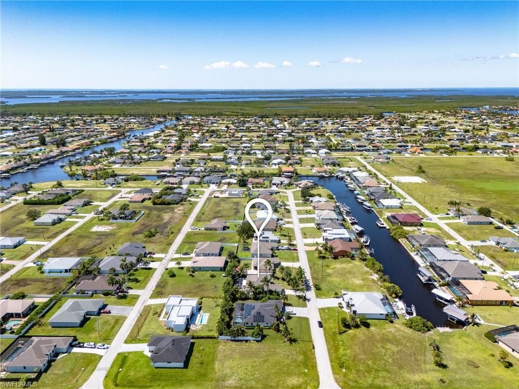 Image 39 of property listing at 3310 NW 5th TER, Cape Coral, FL 33993