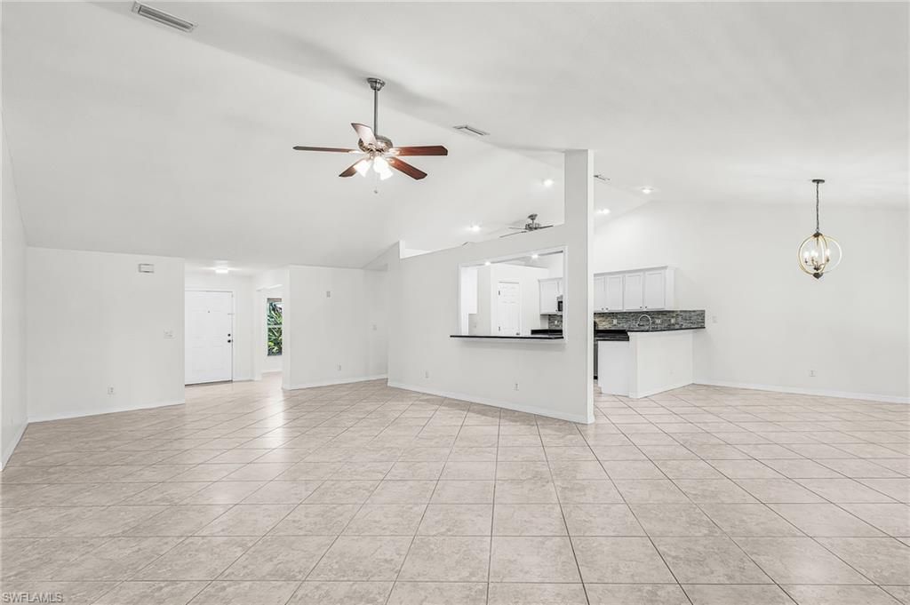 Image 8 of property listing at 3310 NW 5th TER, Cape Coral, FL 33993