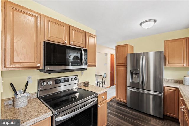 13706 BOTTS AVE, Woodbridge, VA 22191