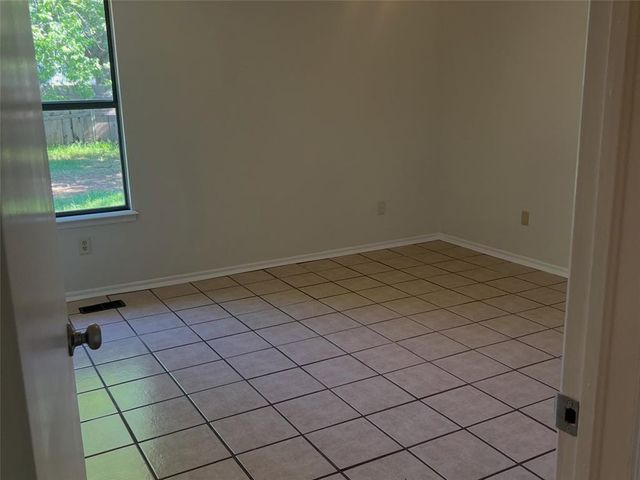 2123 Teresa Drive, Norman, OK 73071