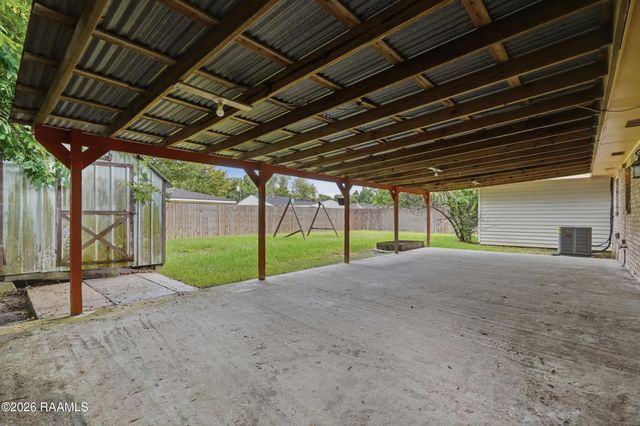 229 Auburn Drive, Carencro, LA 70520