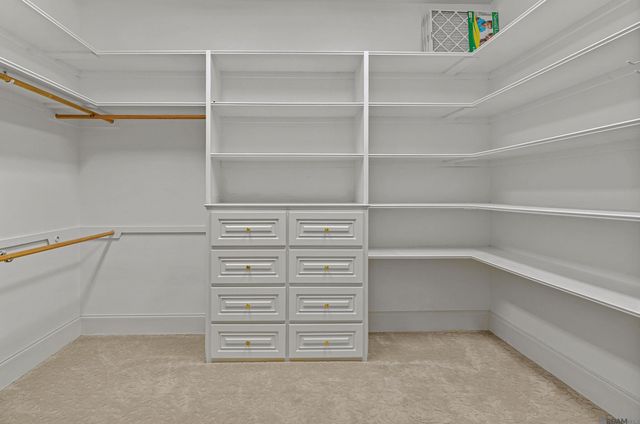 8120 Rosewood Dr, Denham Springs, LA 70726