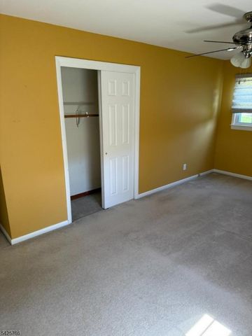 320 Sidney Rd, Franklin Twp., NJ 08867