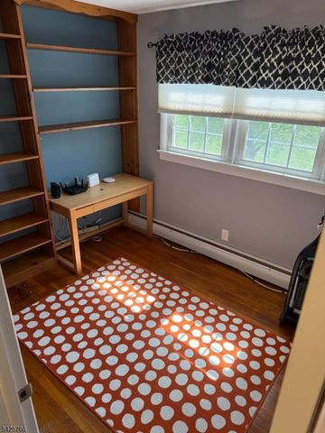 320 Sidney Rd, Franklin Twp., NJ 08867