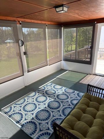 320 Sidney Rd, Franklin Twp., NJ 08867