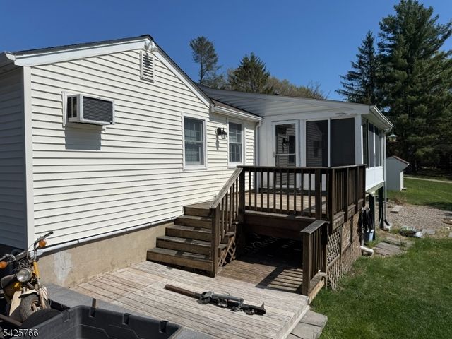 320 Sidney Rd, Franklin Twp., NJ 08867