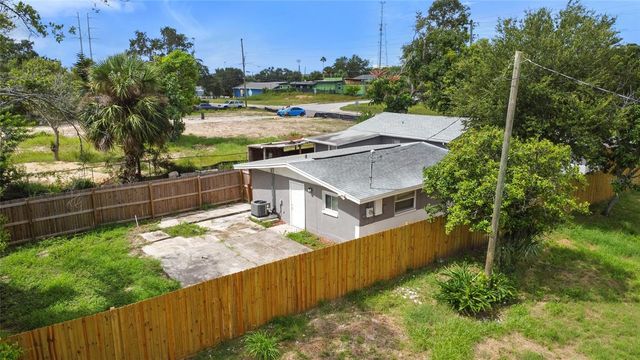 605 S S DISSTON AVE, Tarpon Springs, FL 34689