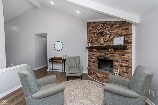 140 Appletree Row, Greenwood, IN 46142