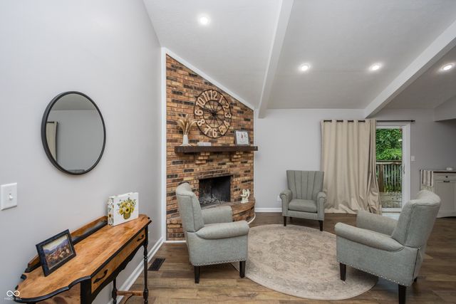 140 Appletree Row, Greenwood, IN 46142