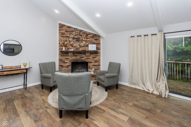140 Appletree Row, Greenwood, IN 46142
