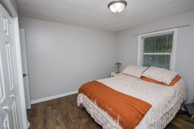 140 Appletree Row, Greenwood, IN 46142