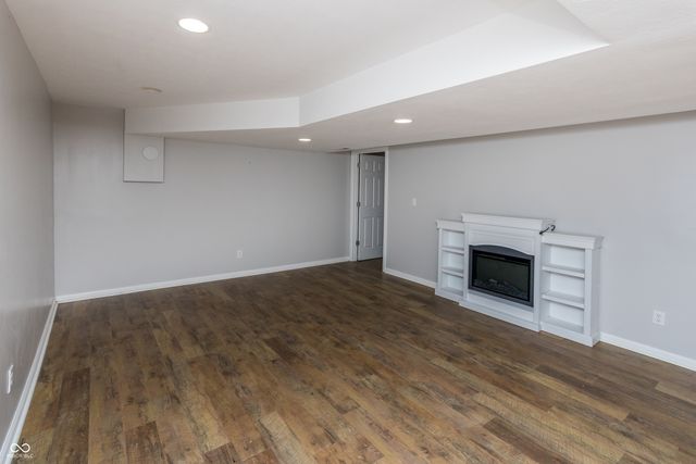 140 Appletree Row, Greenwood, IN 46142