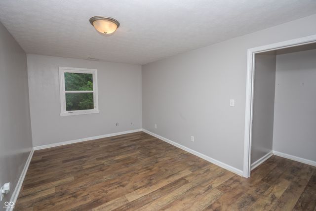 140 Appletree Row, Greenwood, IN 46142