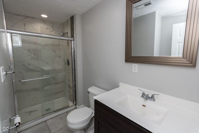 140 Appletree Row, Greenwood, IN 46142
