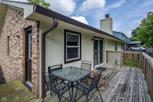 140 Appletree Row, Greenwood, IN 46142