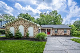 140 Appletree Row, Greenwood, IN 46142