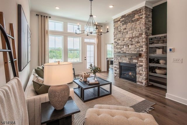 16 Errico Ln, Far Hills Boro, NJ 07931